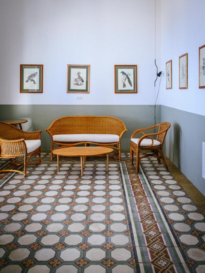 Villa Le Pigne Malfa  Exteriör bild
